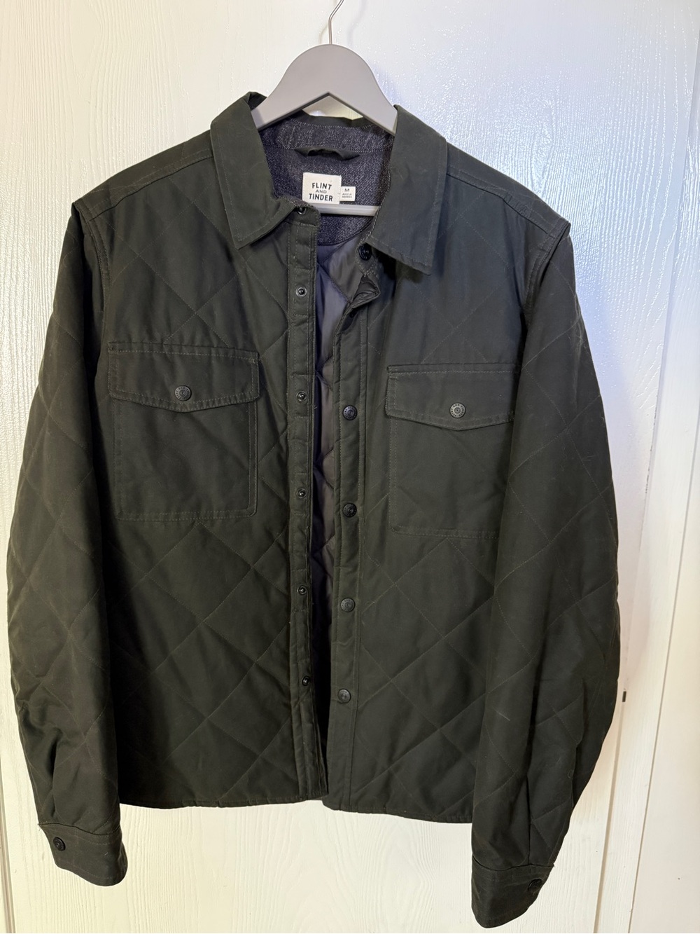Flint and Tinder Quilted Waxed Jacket Size M